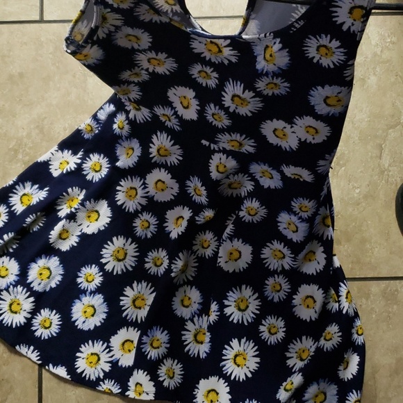 Knee length blue stretch sun flower dress - Picture 3 of 3